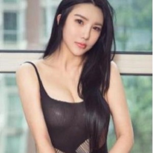 抖音女神（楠楠）私拍展览会